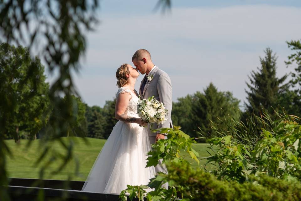 Graffiti wedding portrait