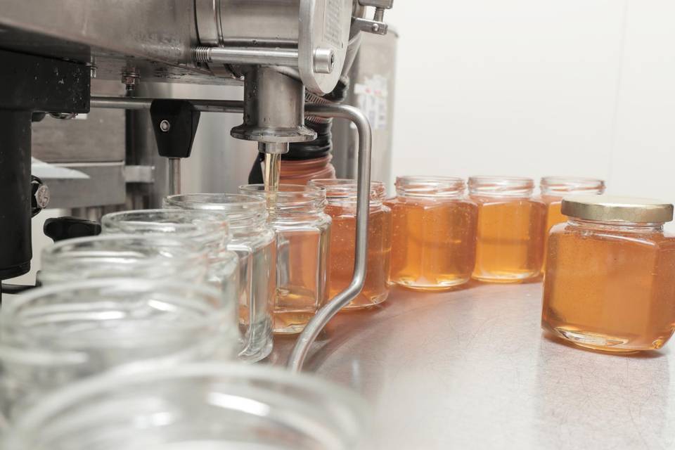 Honey Favour Bottling