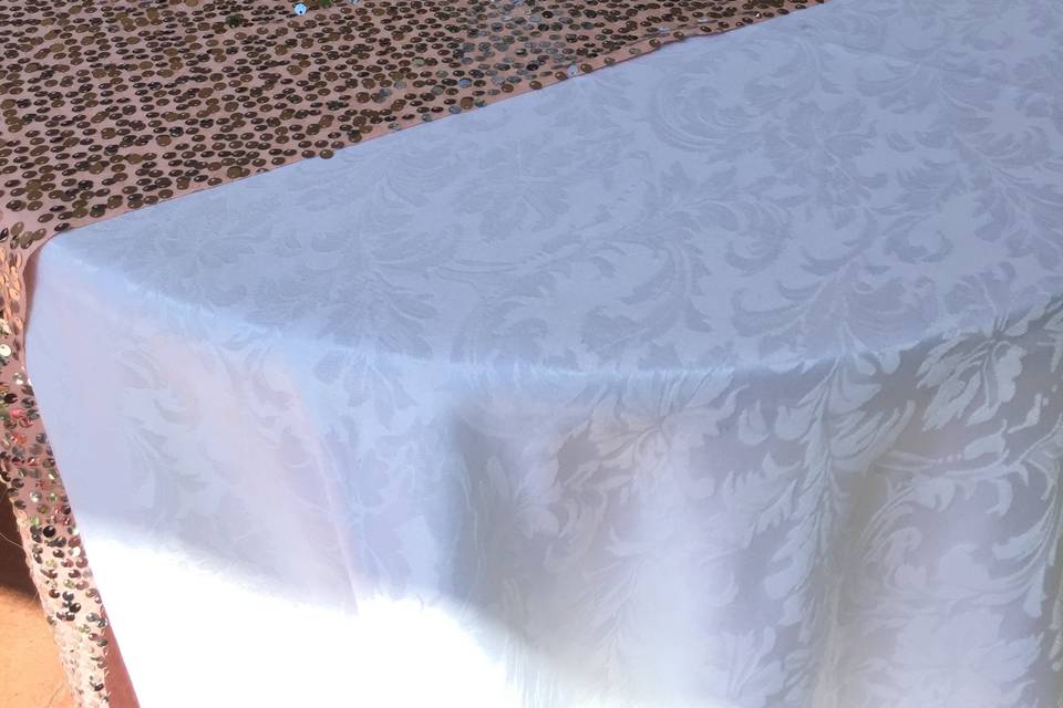 Blush table runners