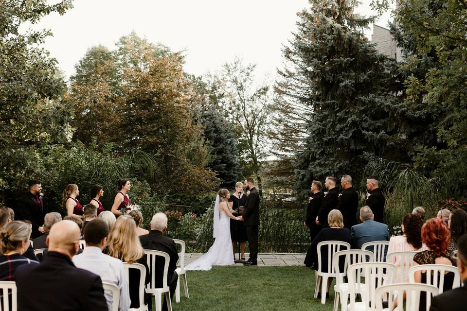 Bridal Party Outside