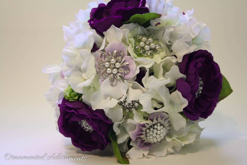 Elegant Brooch Bouquet