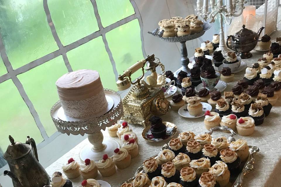 Dessert table