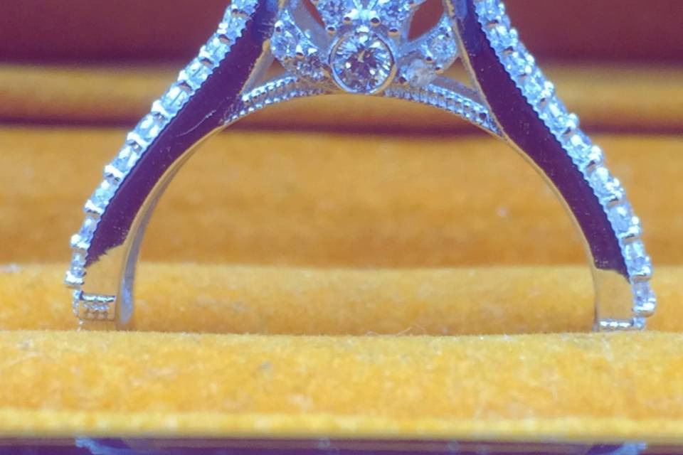 Micro pave solitaire
