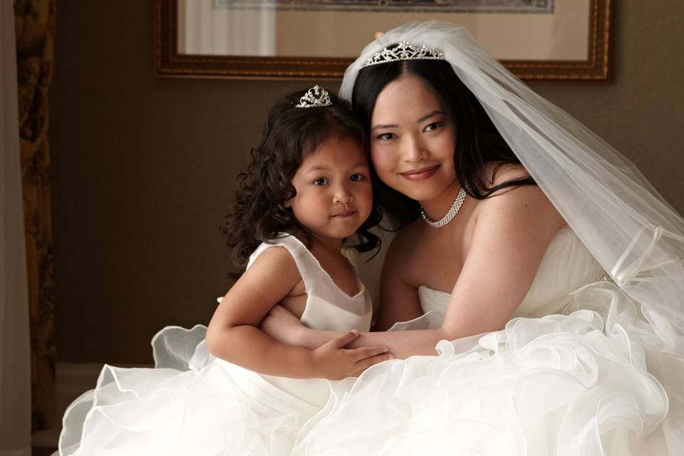 Bride and flower Girl