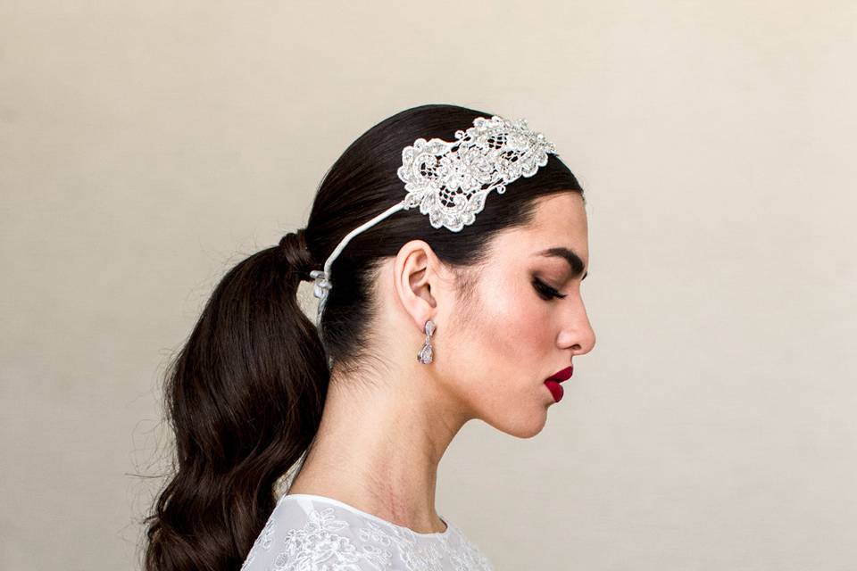 Rent your veil, tiara & more!