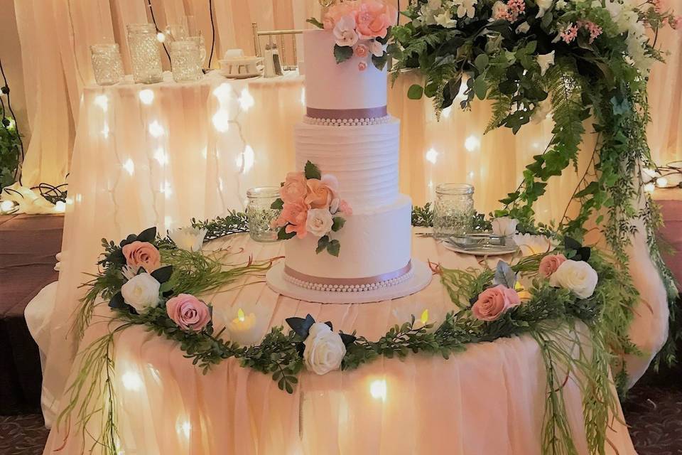 Cake table w/ lights