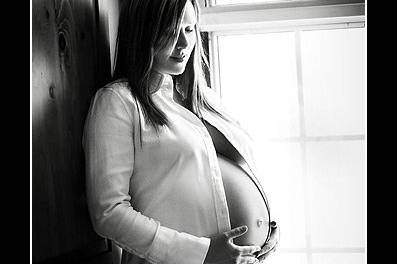 1313714517142-kimmikematernity10.jpg