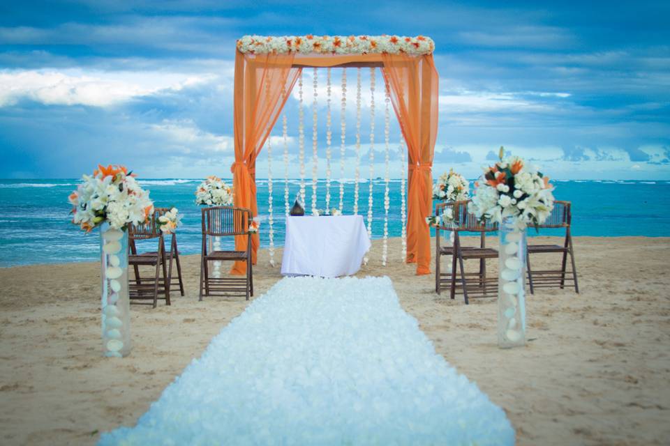 Crystal Water Weddings