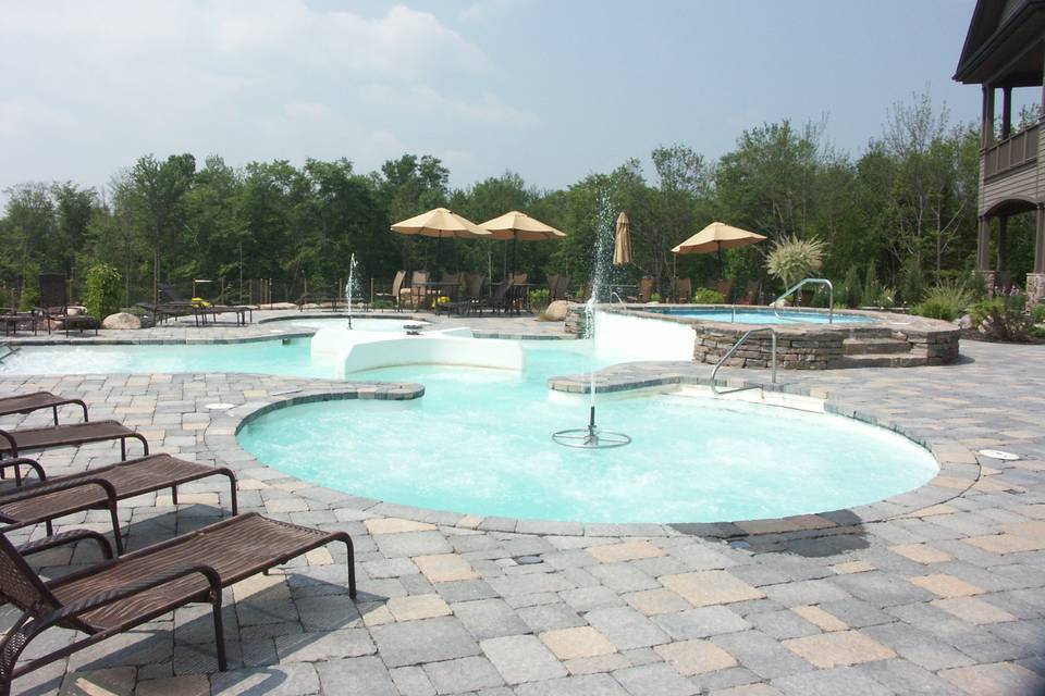 Geyser Pool Terrace