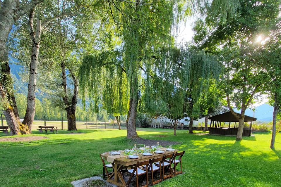 Wooden folding tables