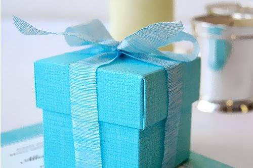 aqua-blue-square-favor-box.jpg