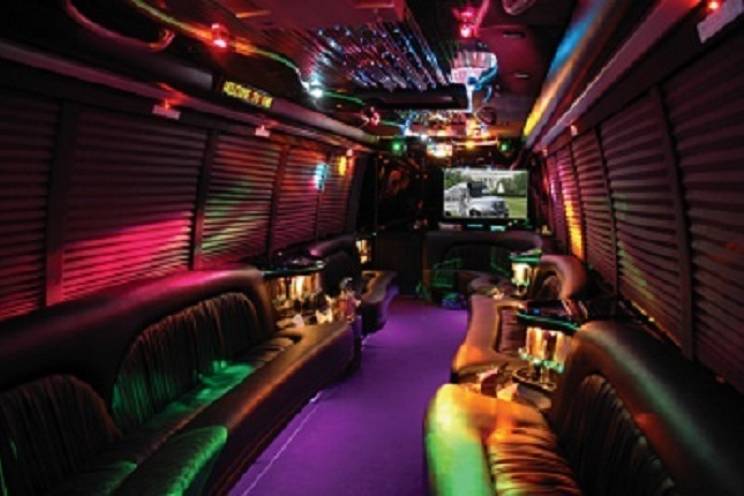 Luxury Limousine Montreal