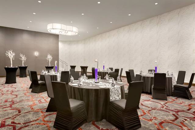 Alderwood Room 100 persons