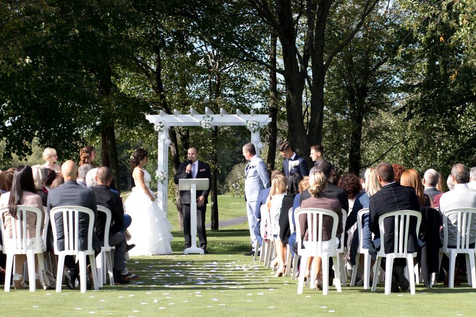 Outdoor ceremony
