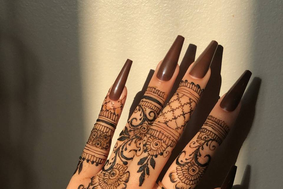 Simple henna