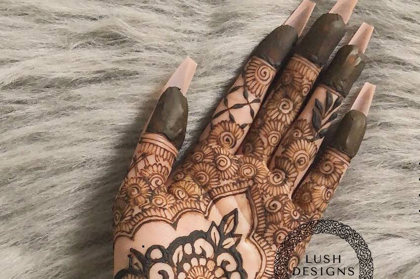 Bridal palm design