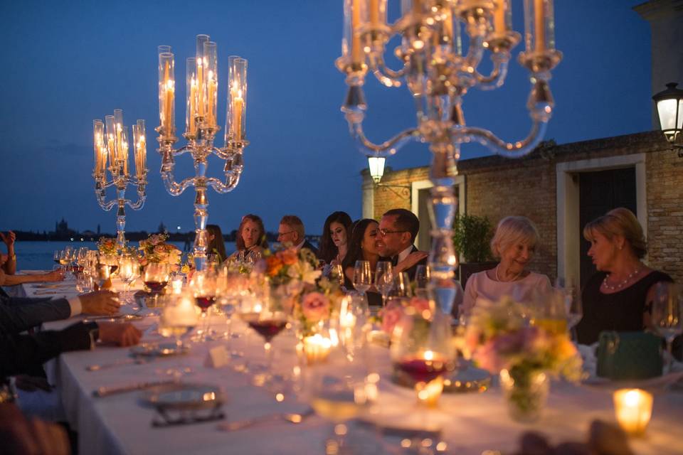 Golden hour dinner in Venise