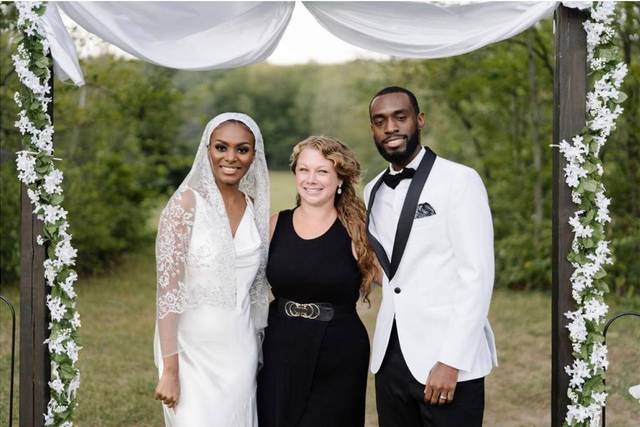 Bridging the Gap Ministries, Wedding Officiant - Krystal Bond