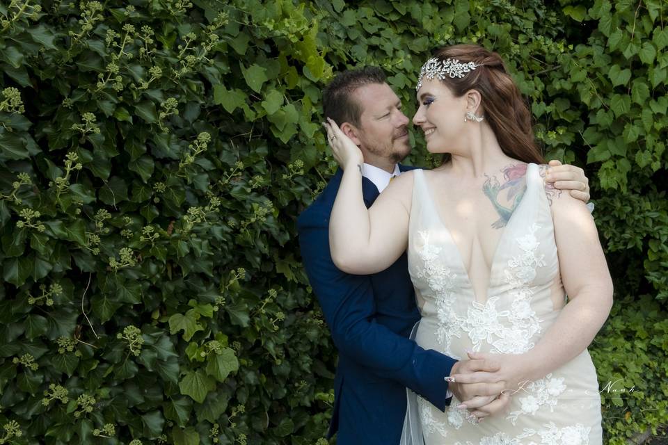 Bride & Groom Cuddle