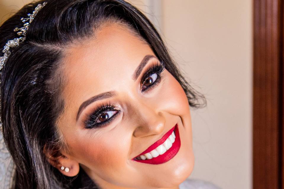 Parisa Xo Beauty & Makeup