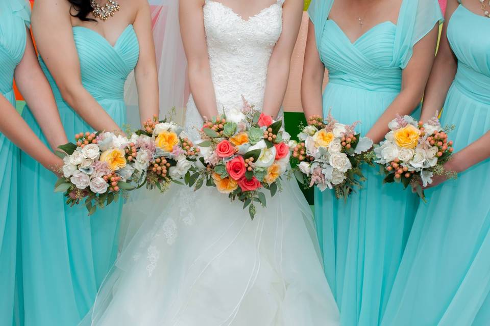 Coral and yellow bouquet