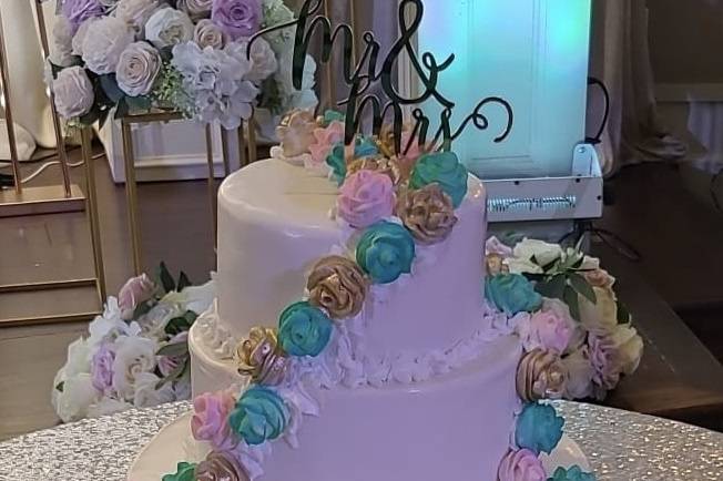 Pentium wedding cake