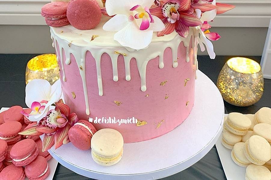 Pink and While Floral Cake