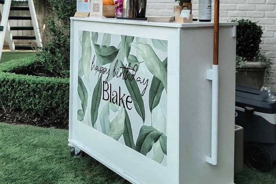 Mobile bar with custom signage