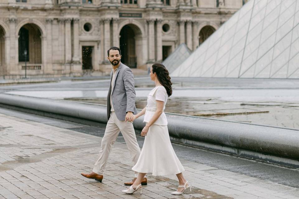 Louvre Couple Session