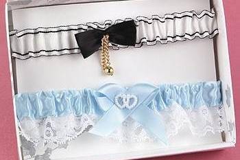 Brides garter and grooms armband set.jpg