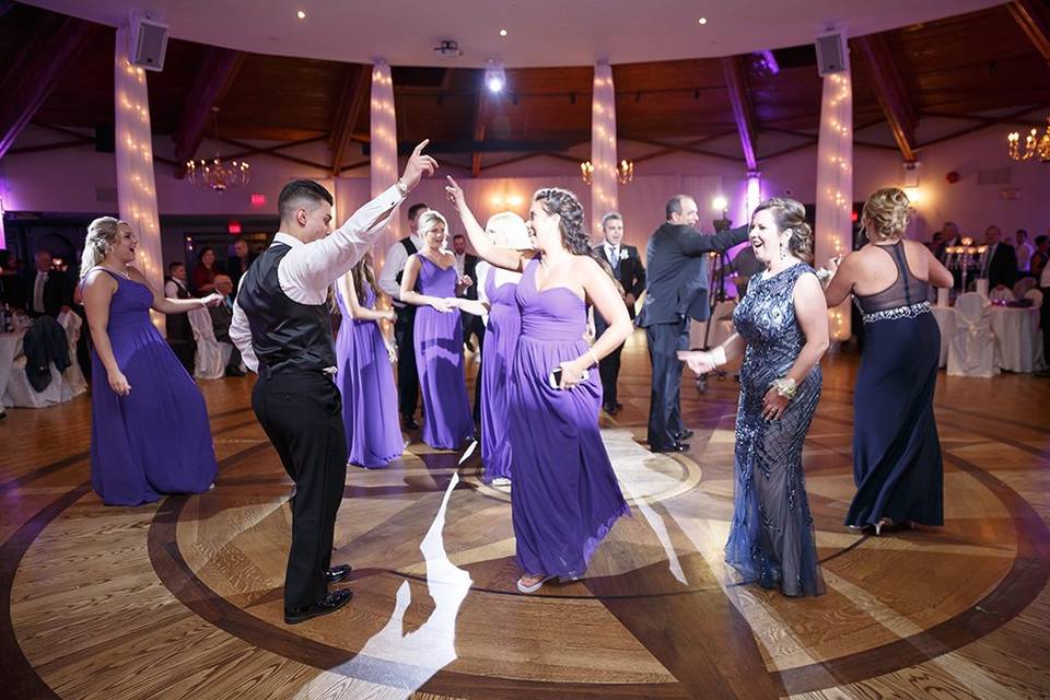 Good Vibrations DJ Services