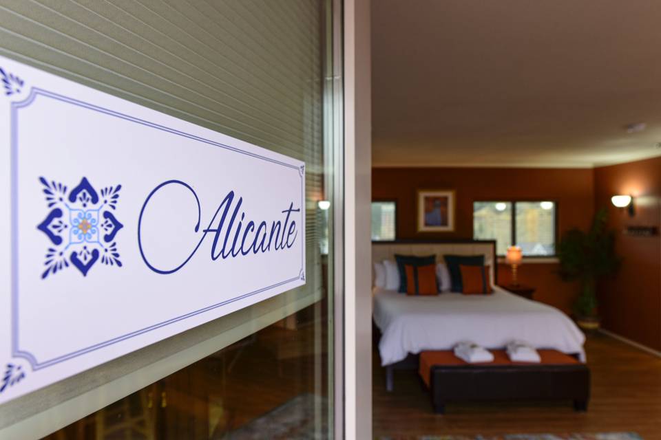 Alicante Penthouse Suite