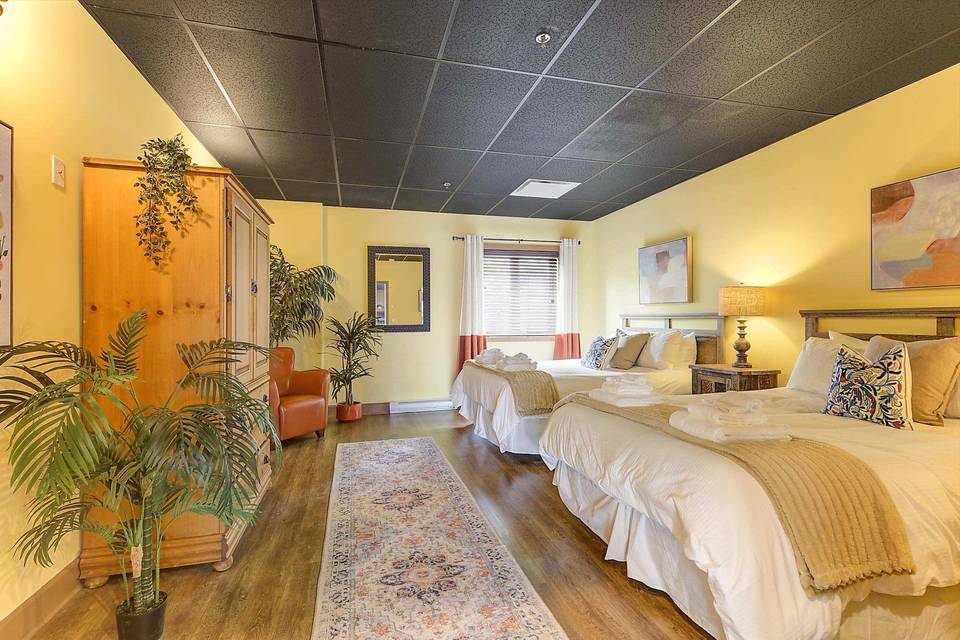 Granada Bedroom