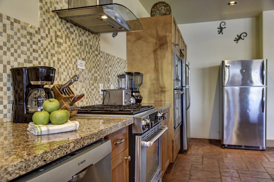 Grand Suite Kitchen