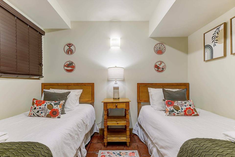 Valencia Bedroom