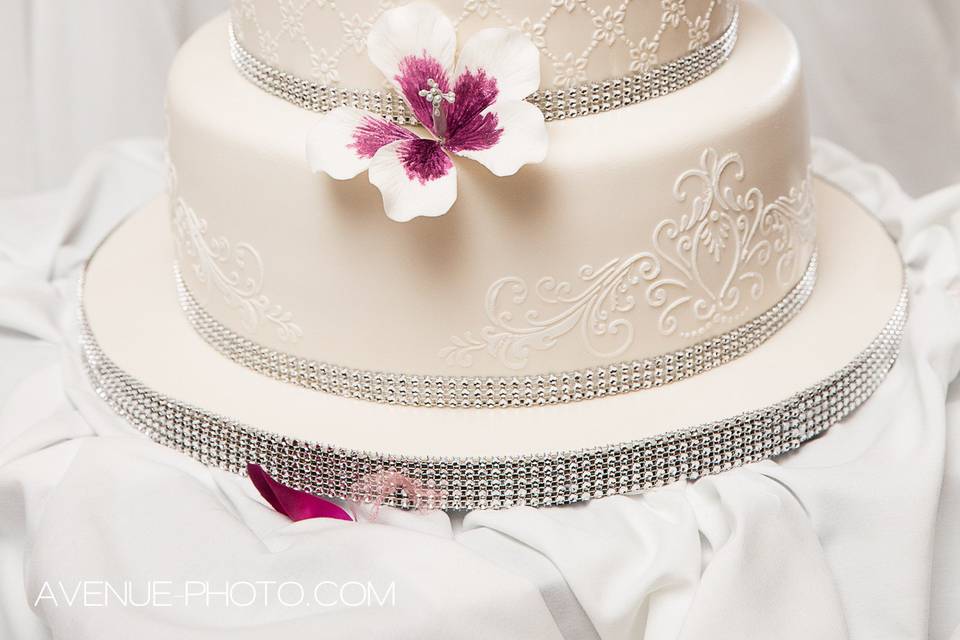 Princess Lace Wedding Cake