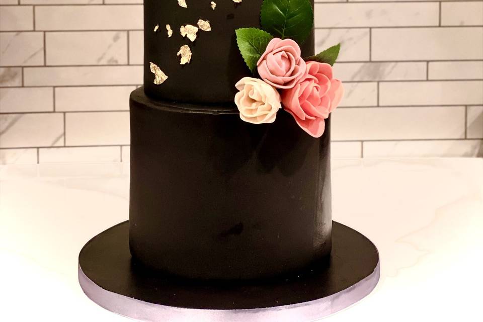 Black Dainty Cake