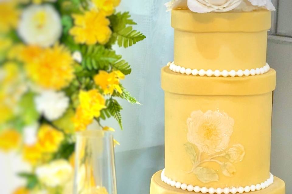 Yellow Calm Cake