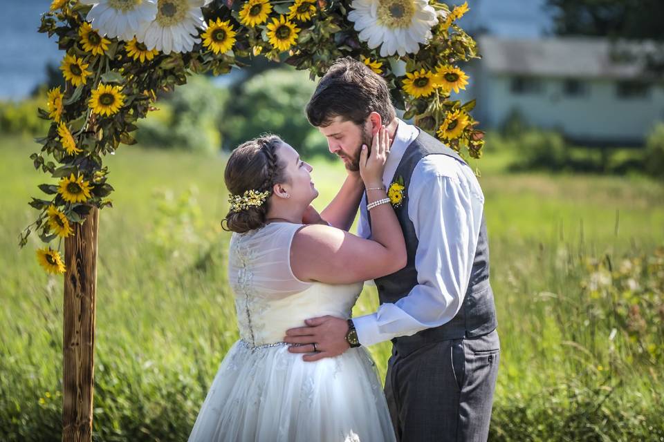 SAY IT WITH SUNFLOWERS