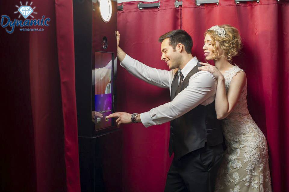 Dynamic Weddings - Photo Booth