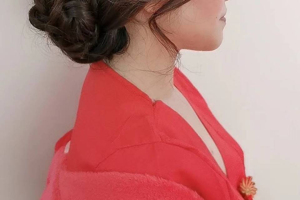 Bridal hair and makeup by Ora