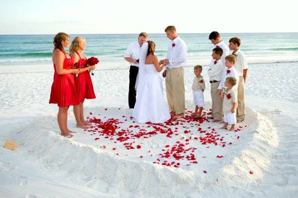 129835-beach-weddings-ideas-2.jpg