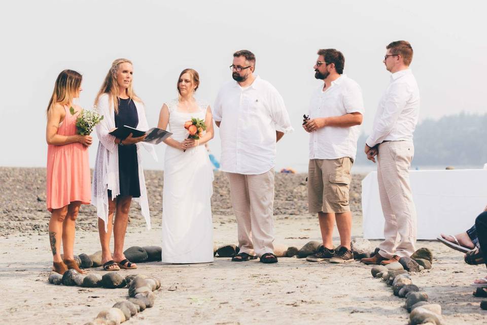 The tide touched our toes!