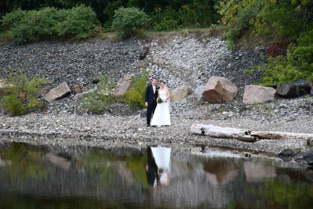 Scenic Walking Trail Nearby