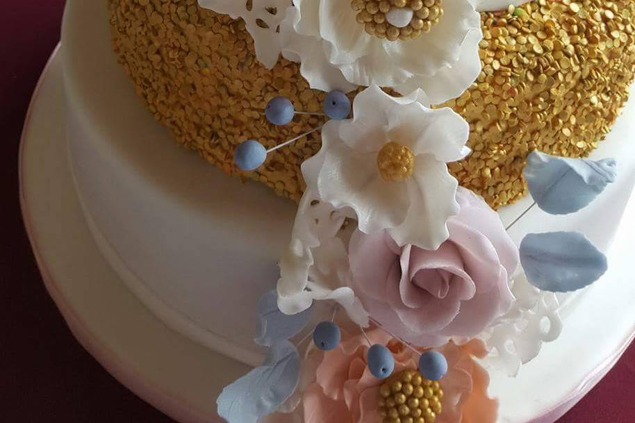 Floral cascade cake 2