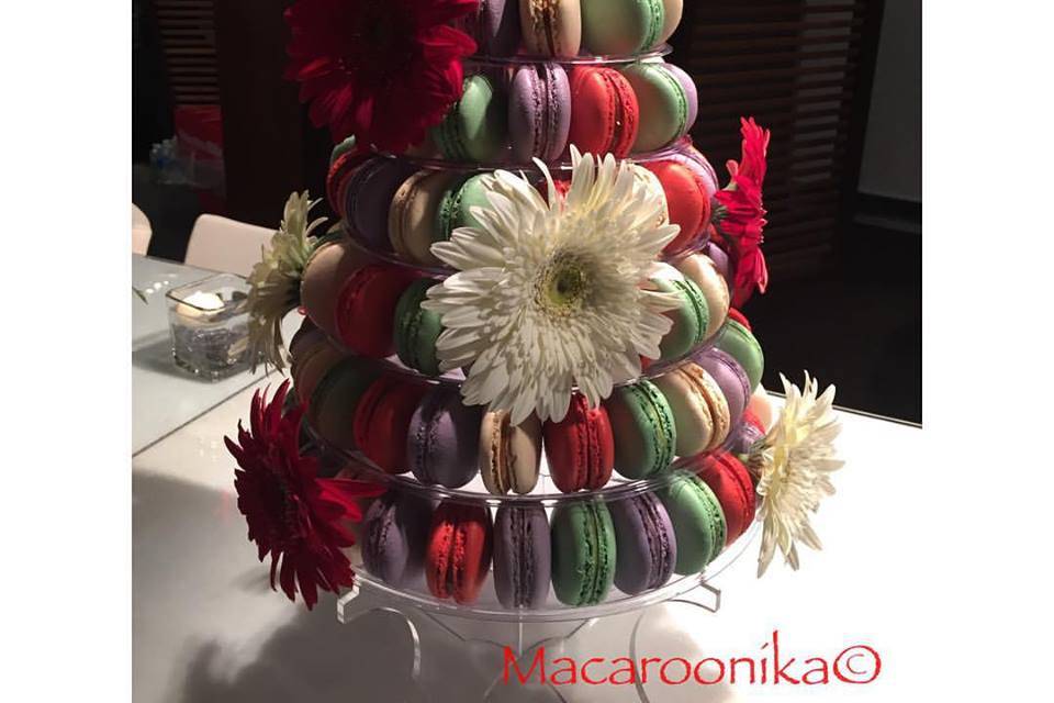 Macaroonika Wedding Cakes + Favours