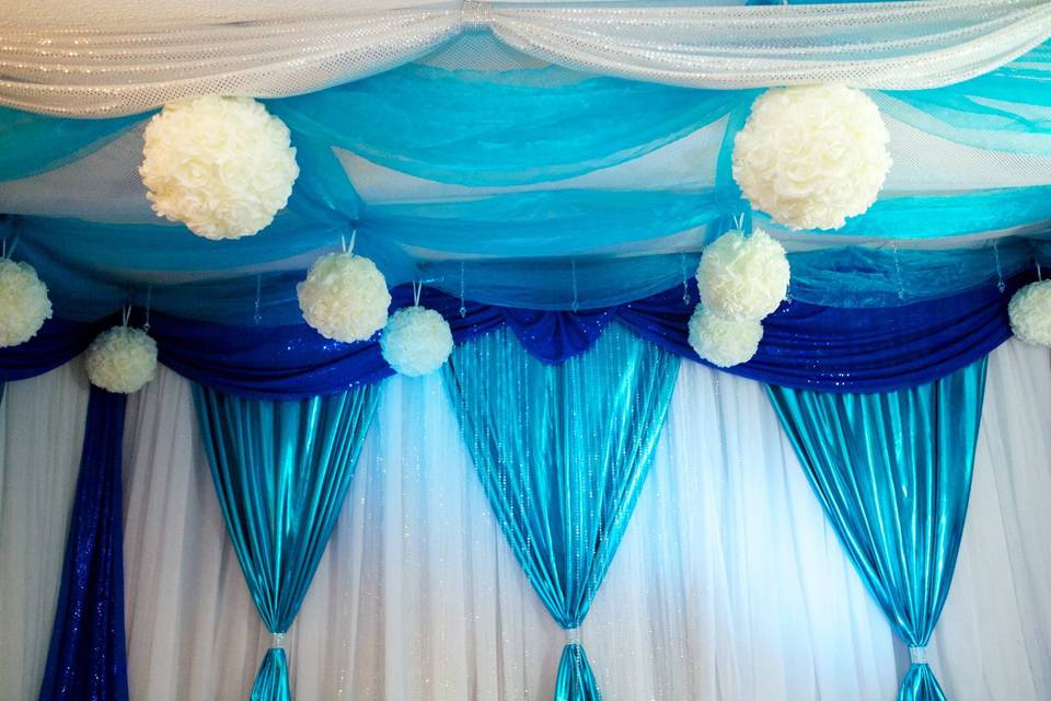 Source wedding event and decor