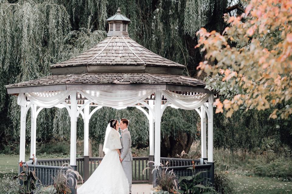 Ceremony setting