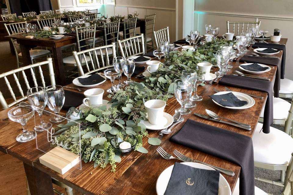 Harvest Tables