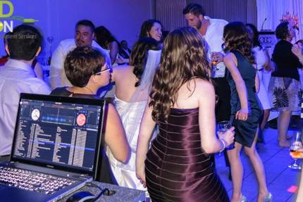 Dance Shot Sound Obsession Dj & Entertainement Oakville_.jpg